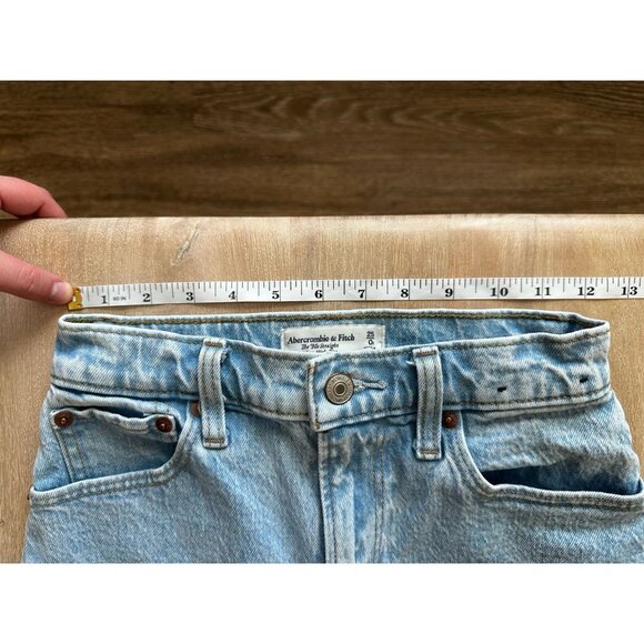 Abercrombie The 90's Straight Ultra High Rise Curve Love Size 25 Medium Wash - Picture 3 of 5